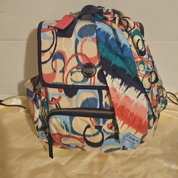 Coach Ikat Scribble Multicolor Signatur Backpack W/Matching Scarf Rare Navy Trim - Picture 2 of 16